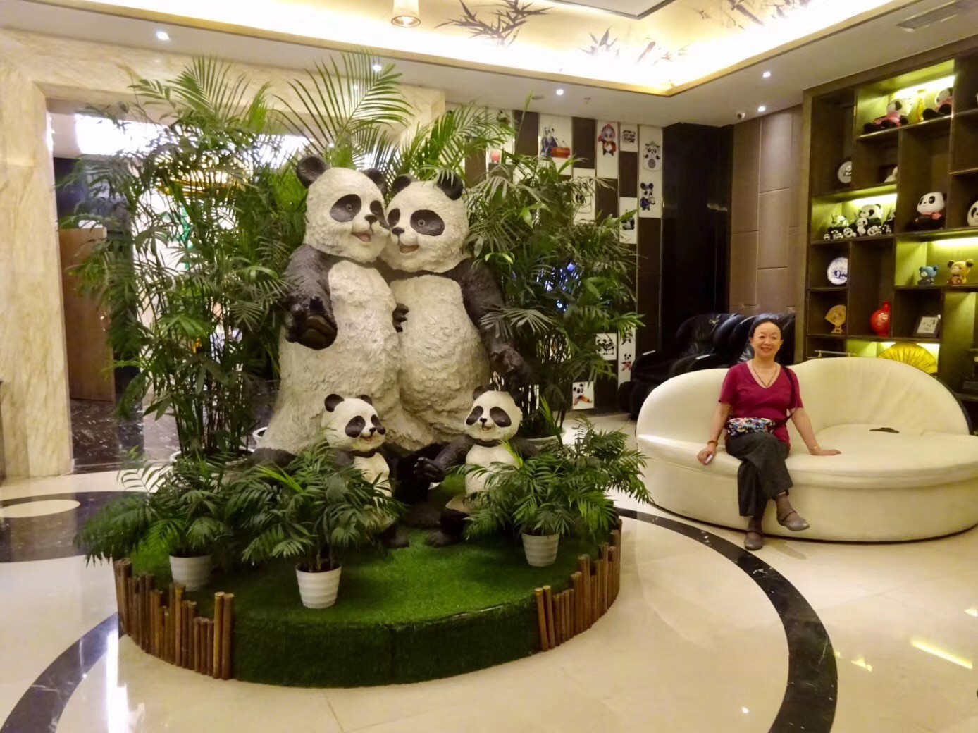 熊猫主题酒店1.jpg