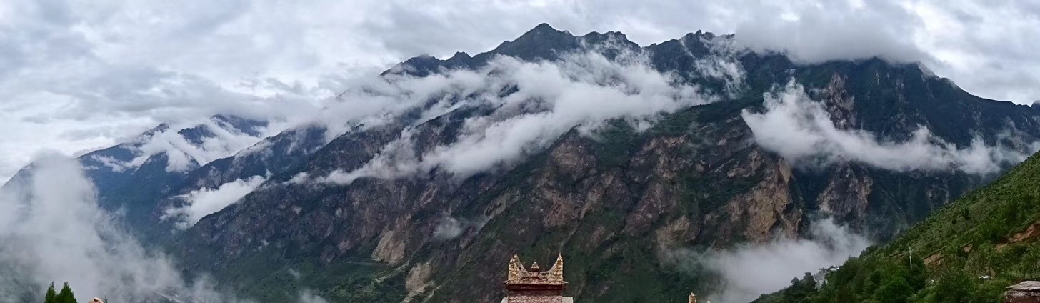 3.甲居藏寨观景台的云海2.jpg